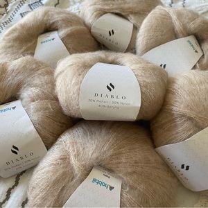 Diablo Mohair Cream Lace Weight Yarn